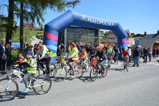 Inauguracja Letniego Sezonu Turystycznego w Małopolsce - Otwarcie wieży widokowej w Iwkowej