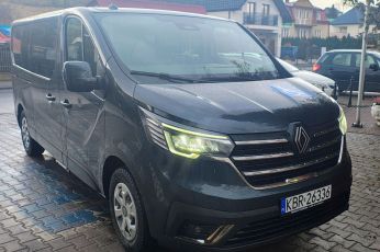 Nowy samochód przystosowany do przewozu osób z niepełnosprawnościami