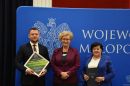 Gmina Iwkowa z dofinansowaniem na remont drogi Iwkowa - Dzięgielowo